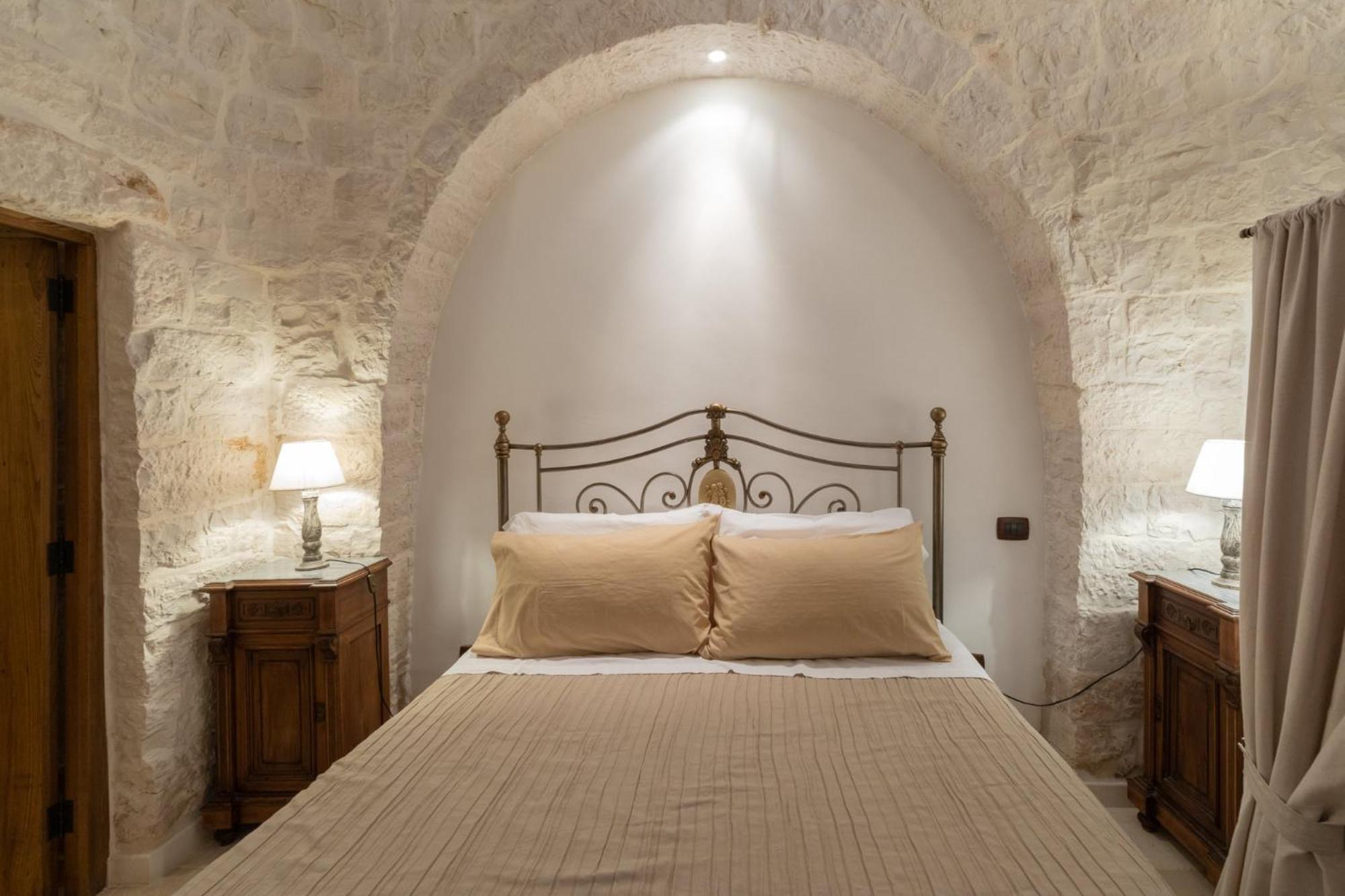 Trulli Angela * Locorotondo