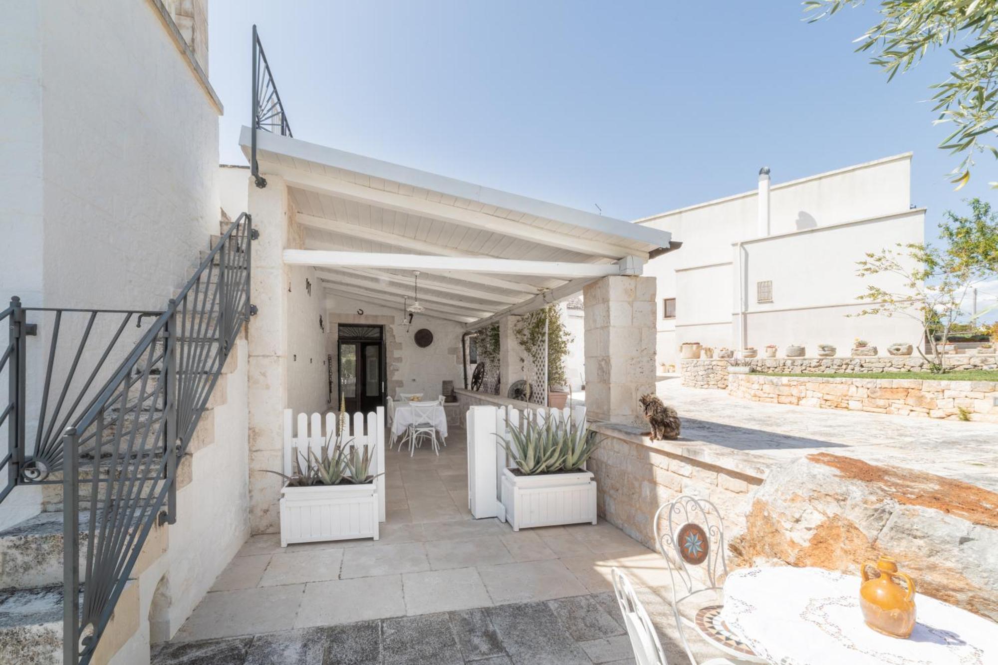 Trulli Angela * Locorotondo